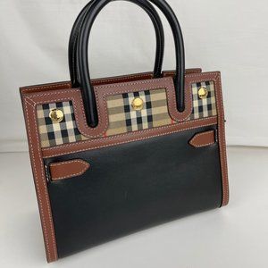 Excellent Burberry Leather + Vintage Check Title Bag
